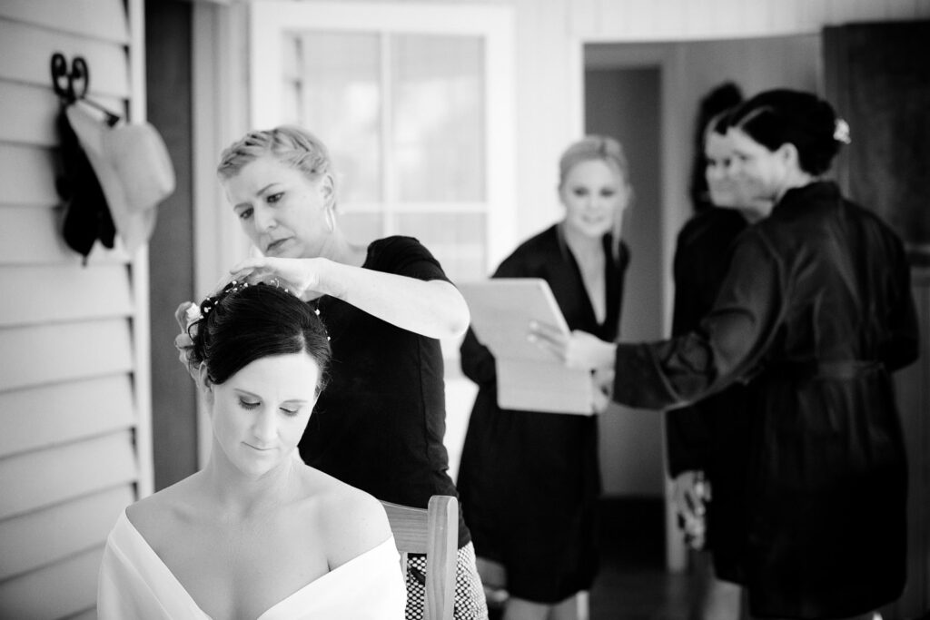 getting ready behind the scene on wedding day