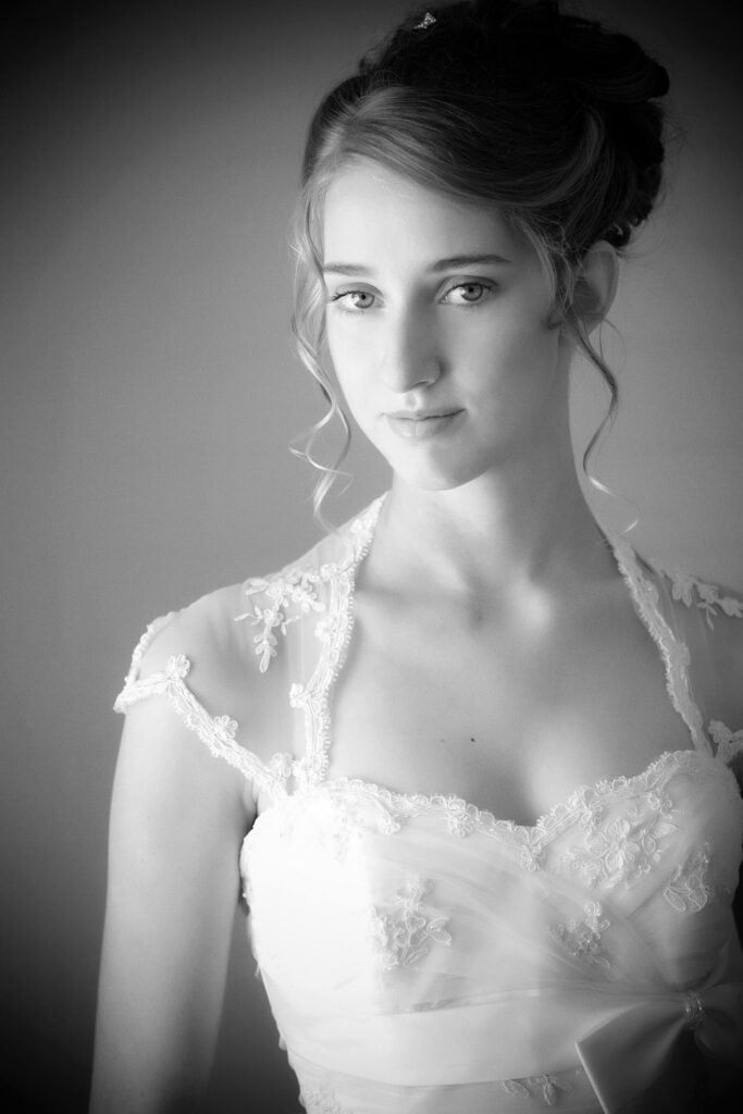 gorgeous bride on wedding day